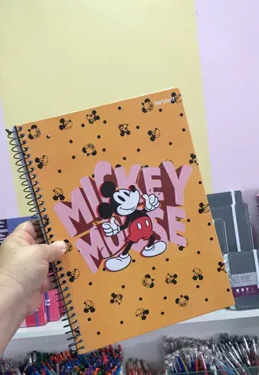 Miniatura: 204 CADERNO ESP CAPA DURA 80 FLS 1X1 MICKEY STAR SCHOOL