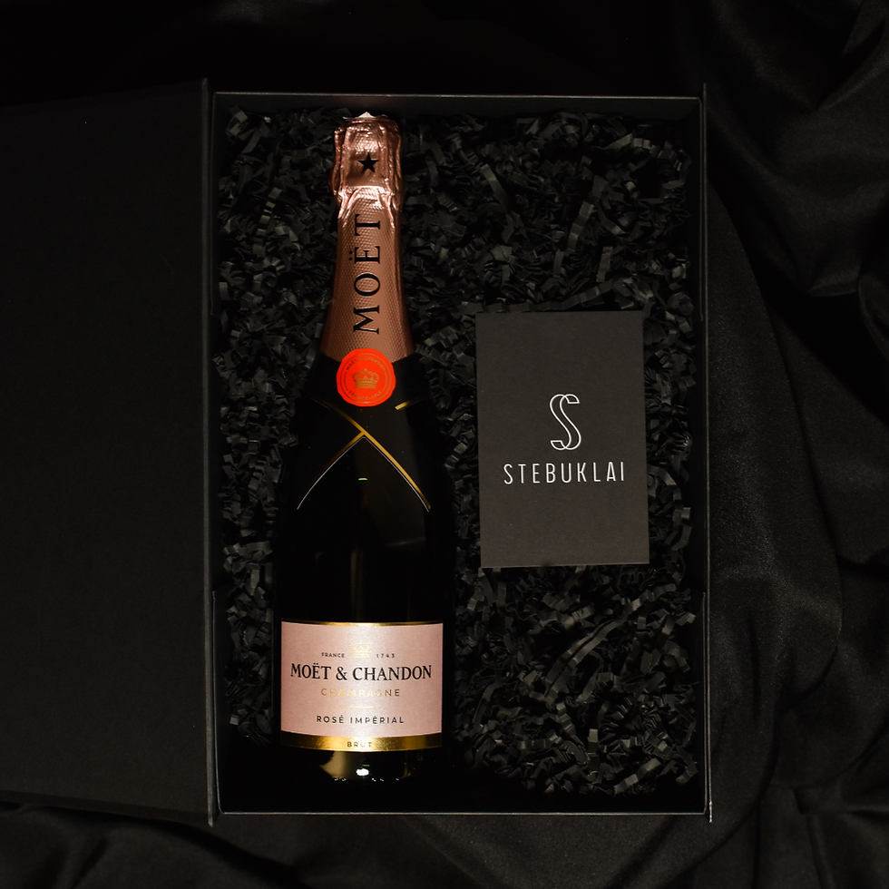 MOET & CHANDON Brut Imperial Rose šampanas ir 50 € Stebuklų dovanų kuponas