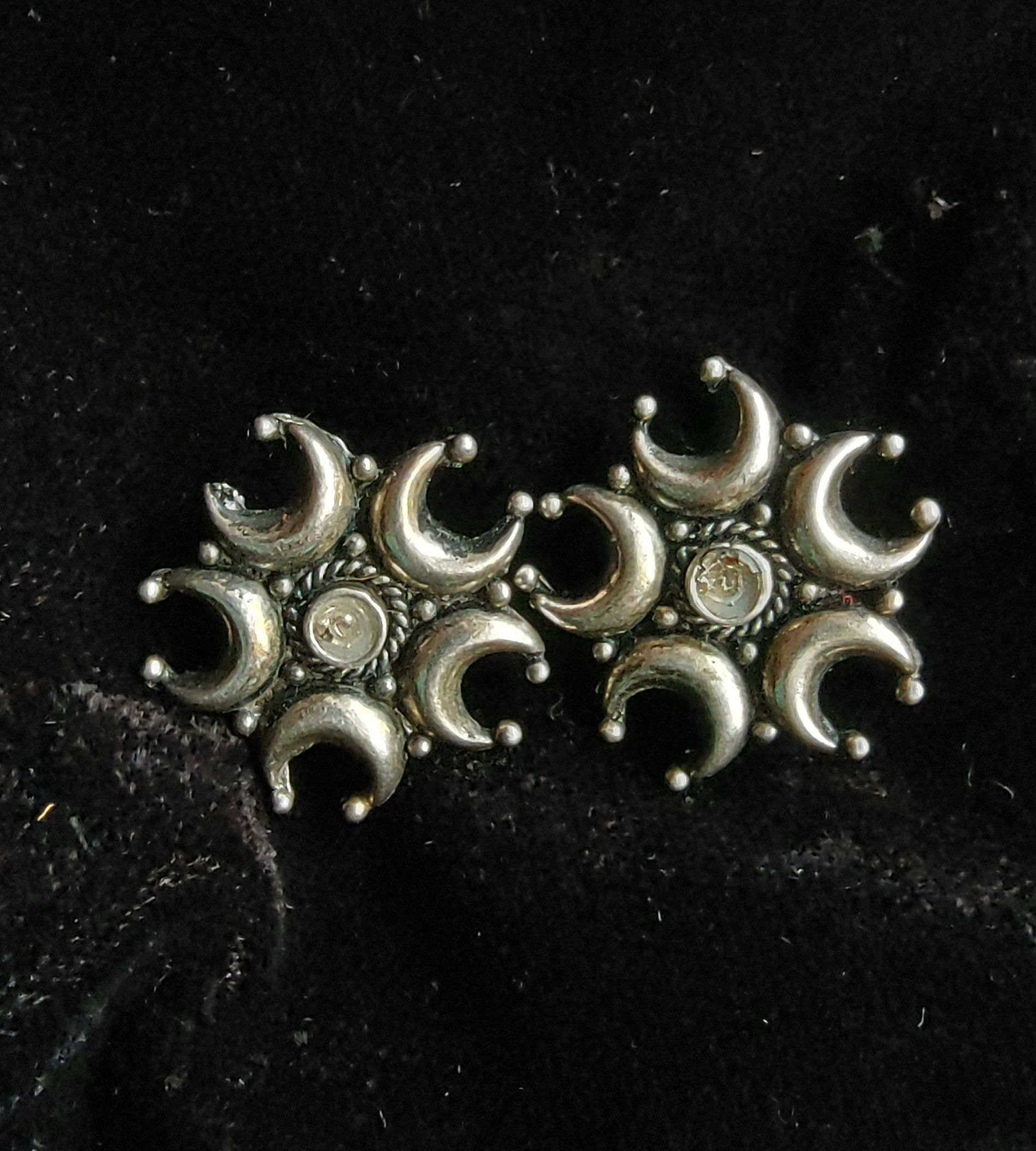 Designer Crescent (Chandrkor) tops