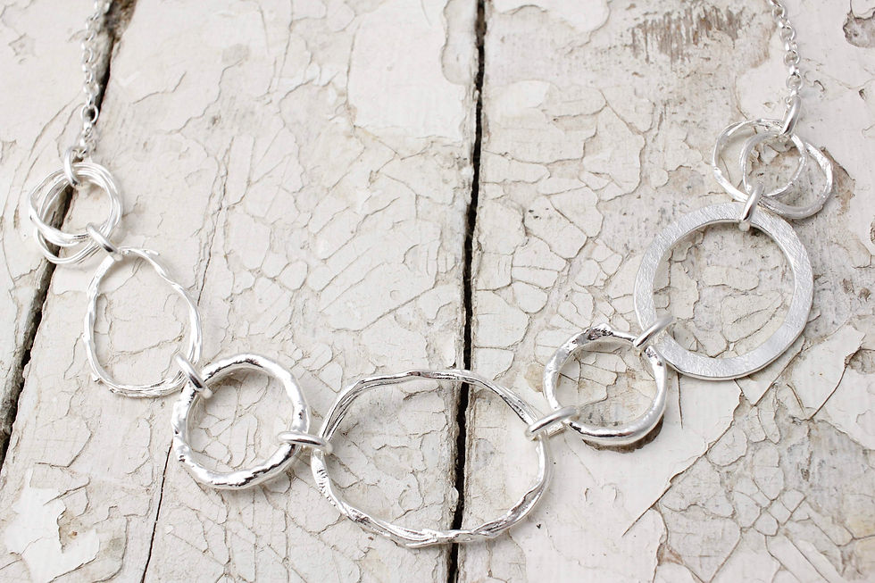 Thumbnail: Irregular Link Necklace