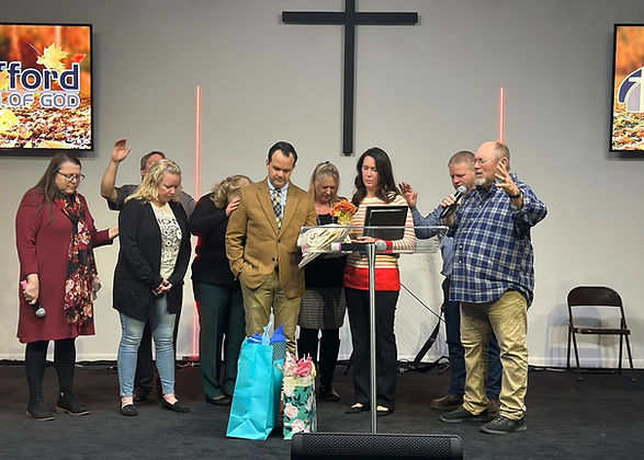 571216680_1244335697729153_1097802563948153903_n (1)_edited.jpg