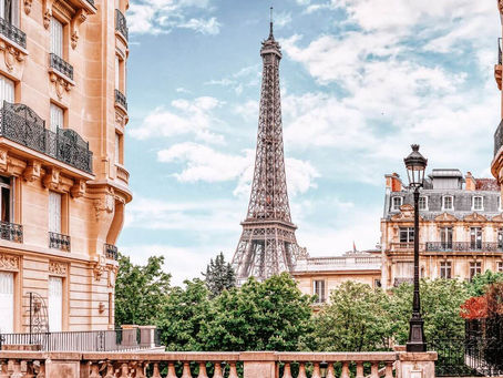 A WEEKEND IN PARIS