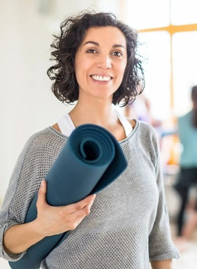 YogaTeacher-1 616x661.jpg
