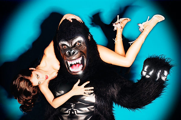 David LaChapelle, Monkey See, Monkey Do, 2001