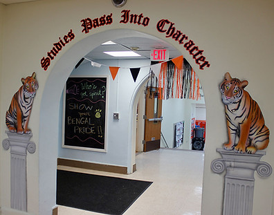 Tiger-Archway_.jpg