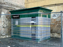 Újabb közvécé került Józsefvárosba