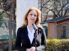 Ferencz Orsolya: váljunk méltóvá eleinkhez, váljunk méltóvá utódainkhoz