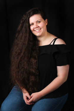 Head shot Co Beth Watkins