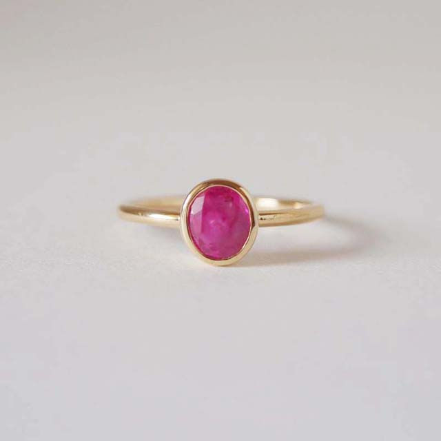ルビーの指輪
