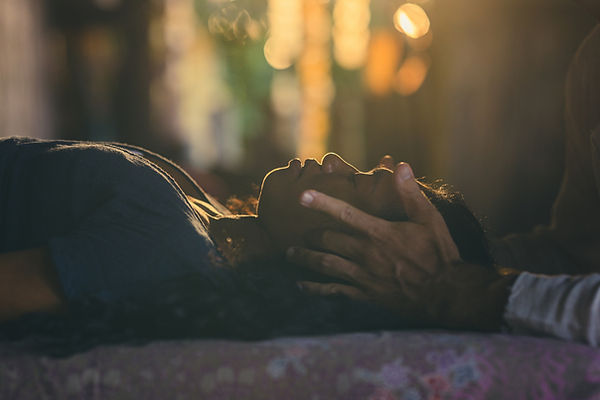 Correction ostéopathique sur une patiente souffrant d'insomnie