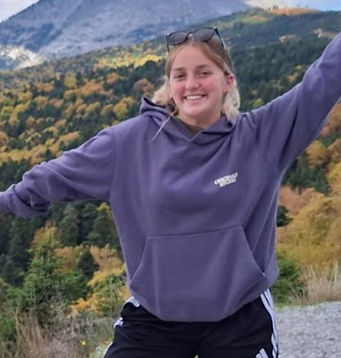 Eloïse de l'équipe Gloves Up Studio