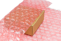 LDPE Bubble wrap.pink.lite.AdobeStock_201133000.png