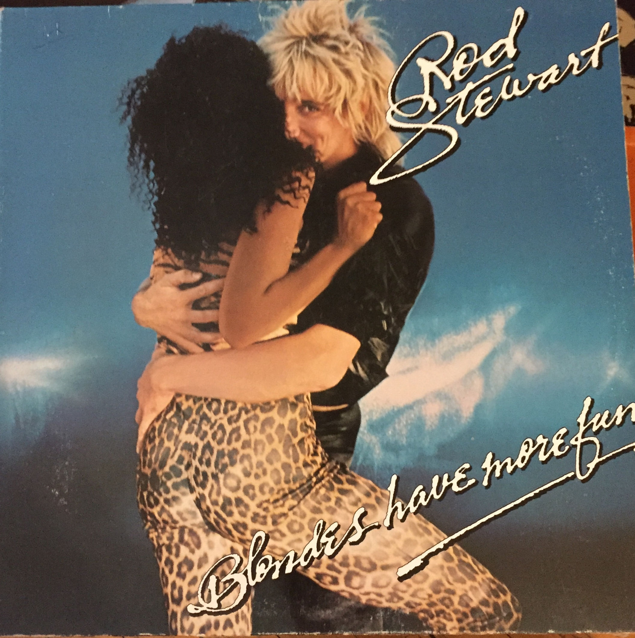 Rod Stewart – Blondes Have More Fun