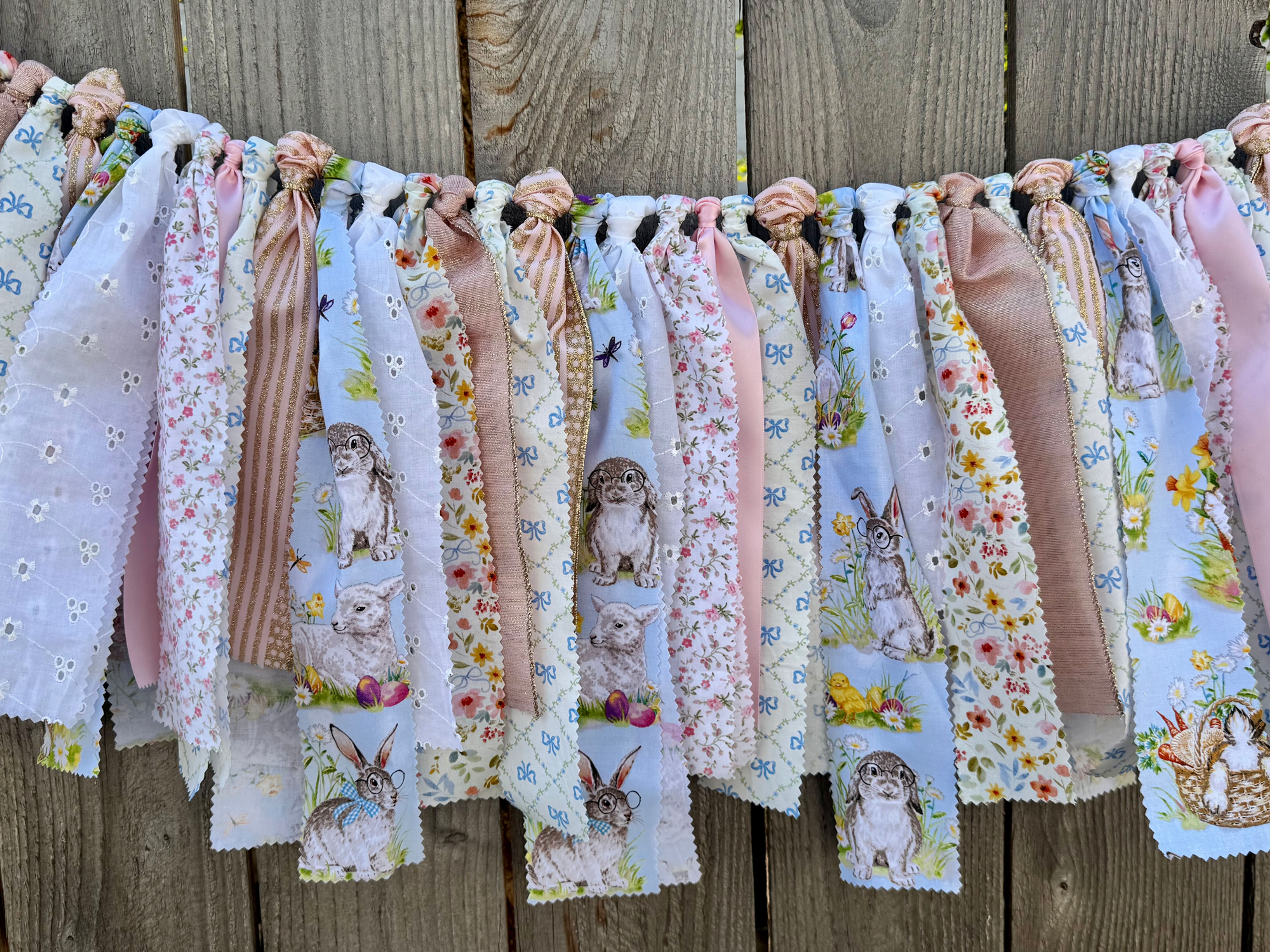 Vintage Easter Bunny Rag Garland| Spring Floral Banner| Shabby Chic Fabric Bunti