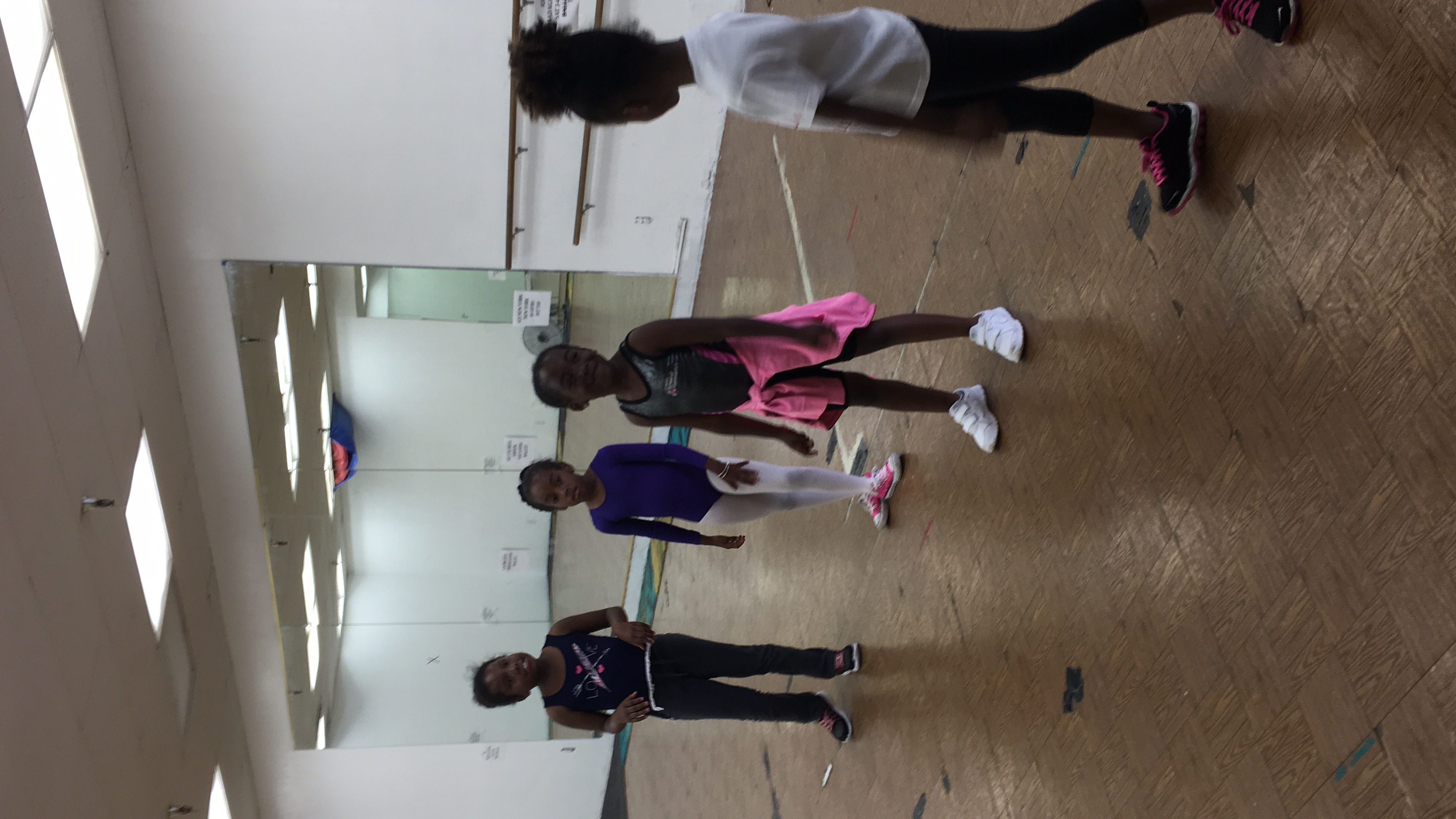Hip hop Girls 5-9yrs