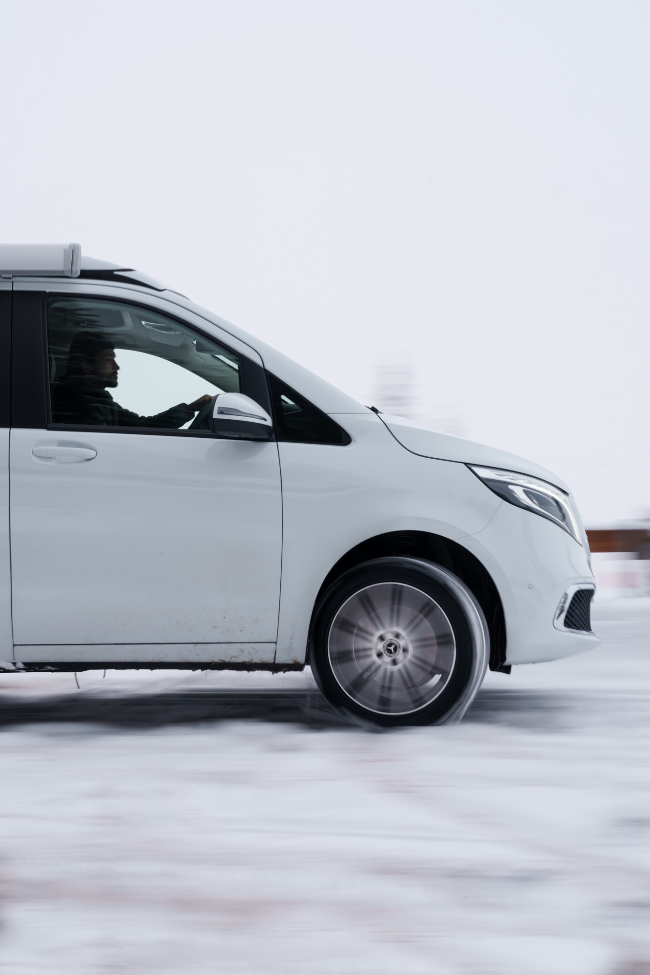 Mercedes-Benz Vans · Winter in LAAX