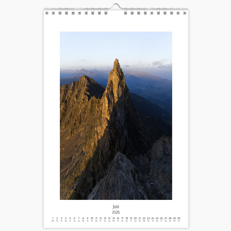 Miniaturbild: Fotokalender 2026 - Between Light & Silence