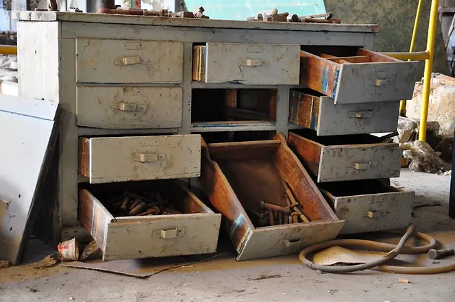 broken-furniture-1024x680.png.webp