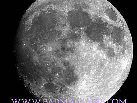 Ritual de luna llena.