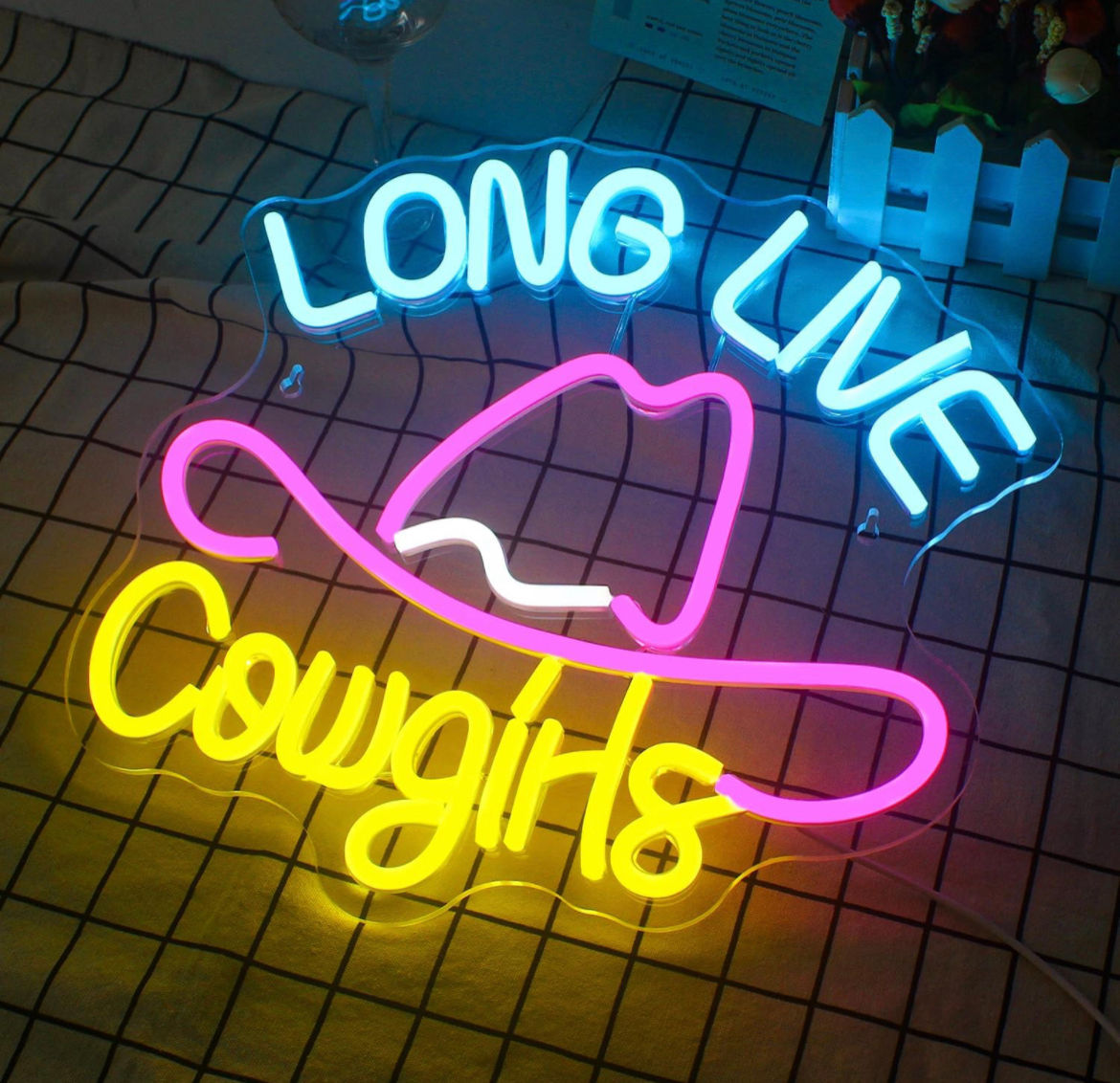 Long live cowboys , Ling live cowgirls neon signs