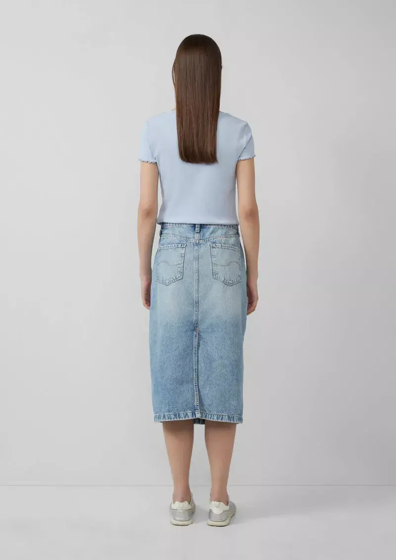 Μικρογραφία: ΦΟΥΣΤΑ DENIM