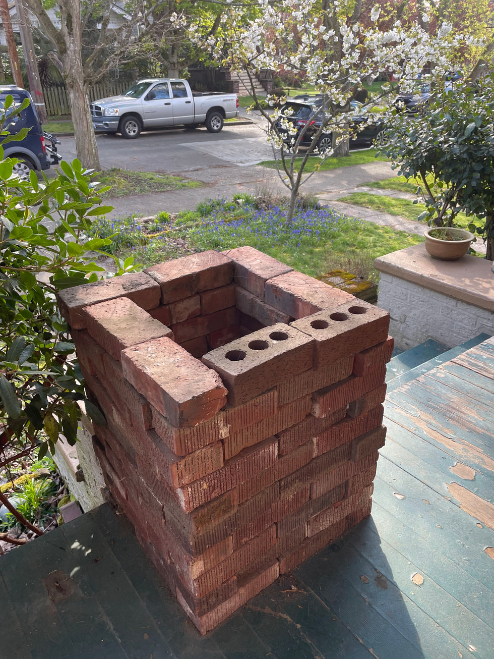 Columns Placement and Design