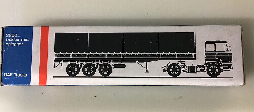 Thumbnail: Lion Toys 1/50 Scale Truck No.70 - DAF 2800 Trekker Oplegger - DAF Trucks Boxed