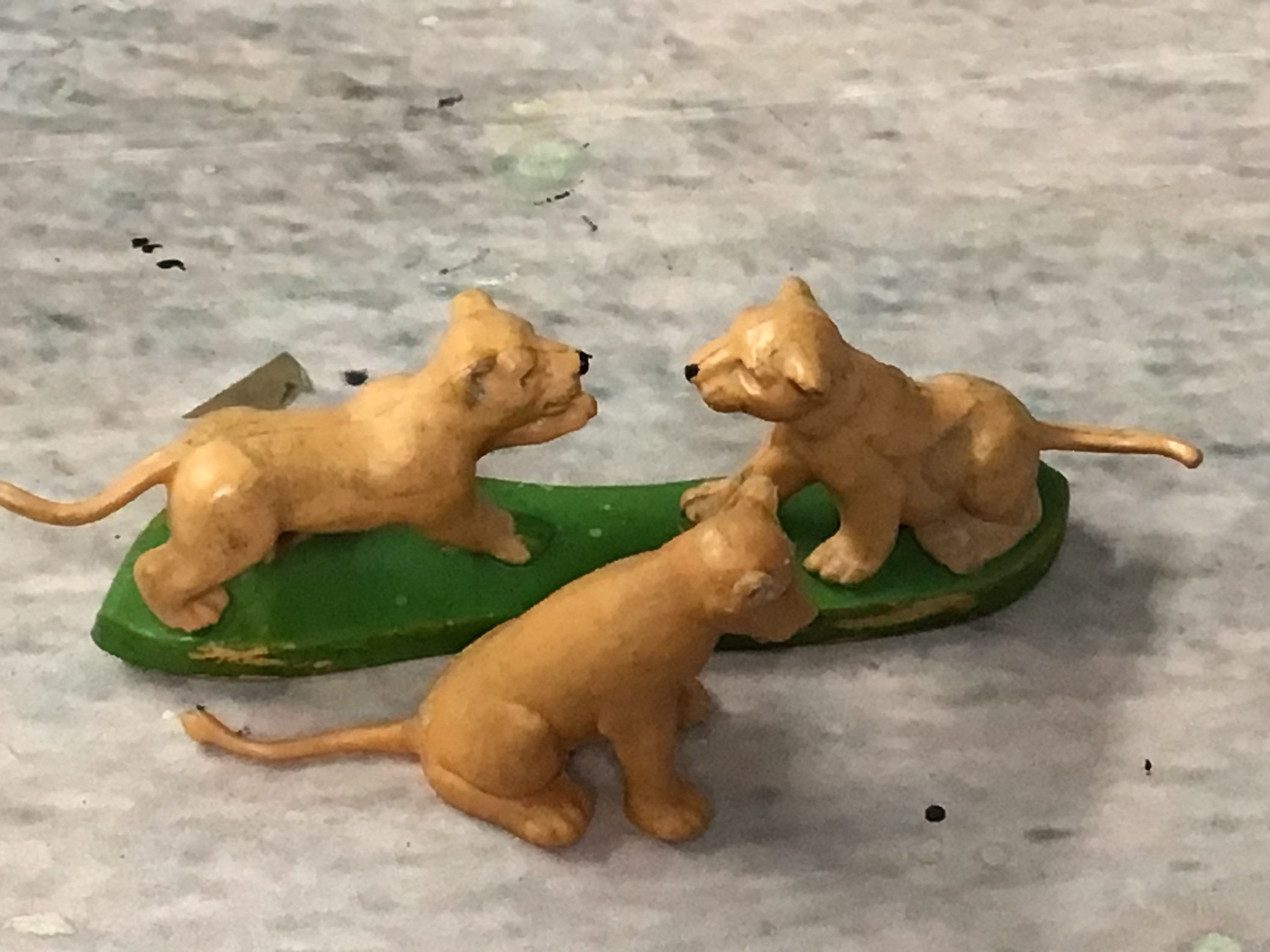 Britains Zoo Plastic Lion Cubs Made in England 1977