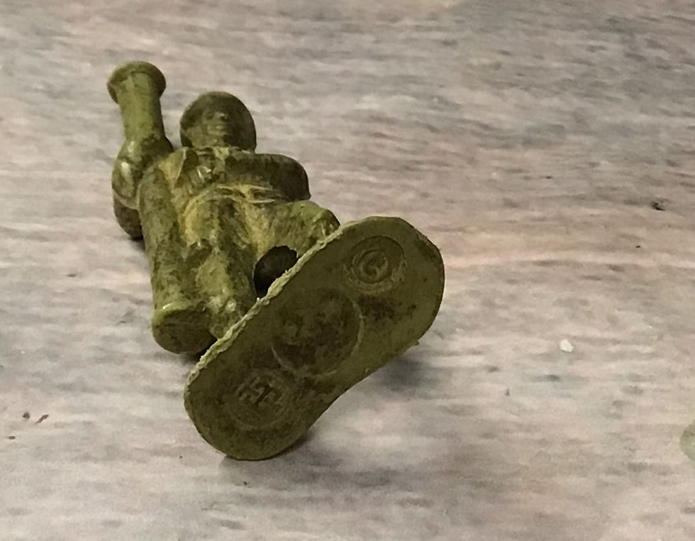 Thumbnail: Bergen Green Plastic GI Soldiers  BT112 Walking with Bazooka 1950's