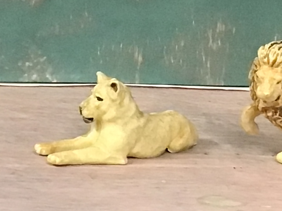 Thumbnail: Vintage Plastic Lion and Lioness Animal 40mm Tall Made in England