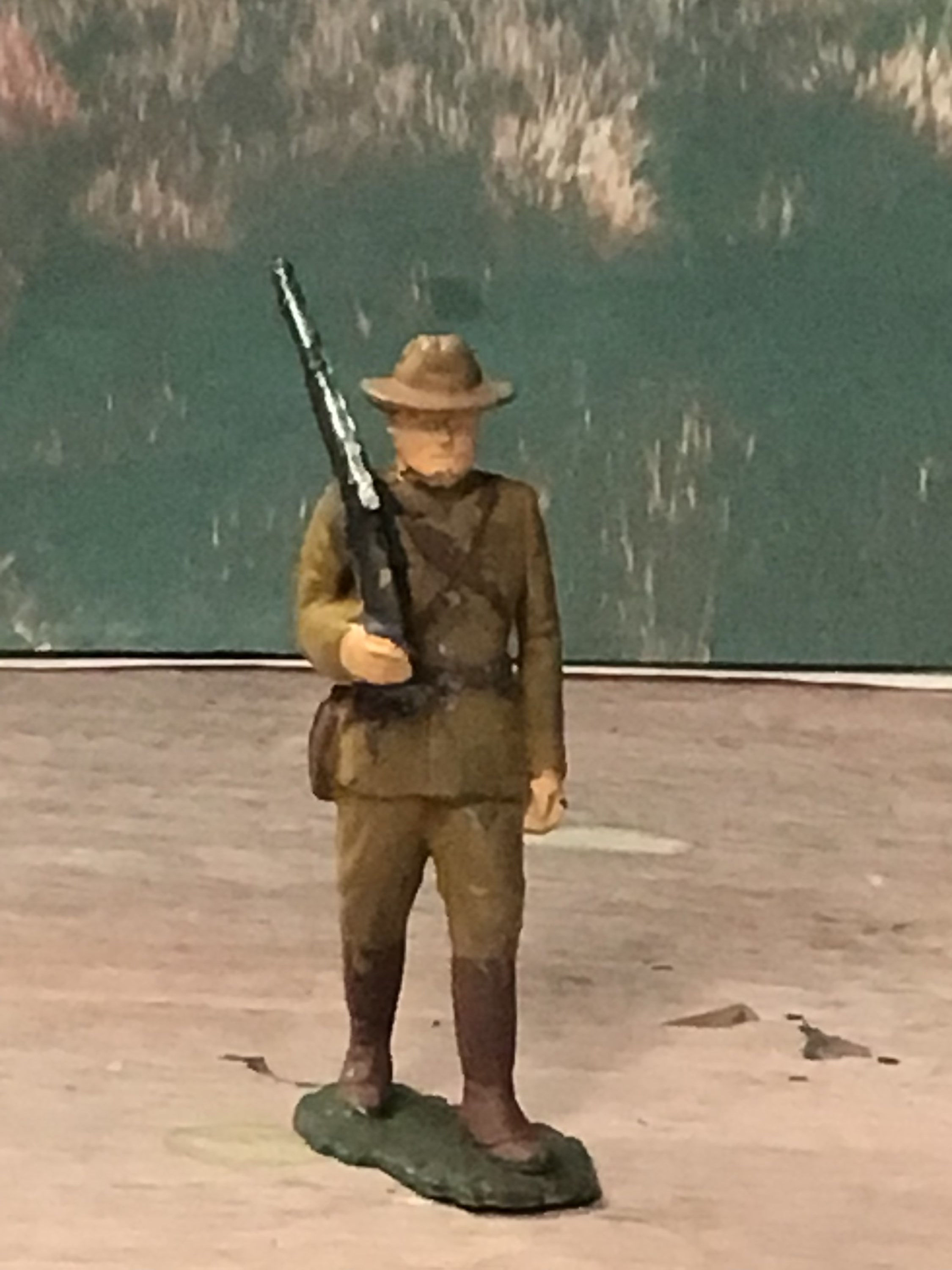 Marx  Painted Rough Riders Marching With Rifle 60mm