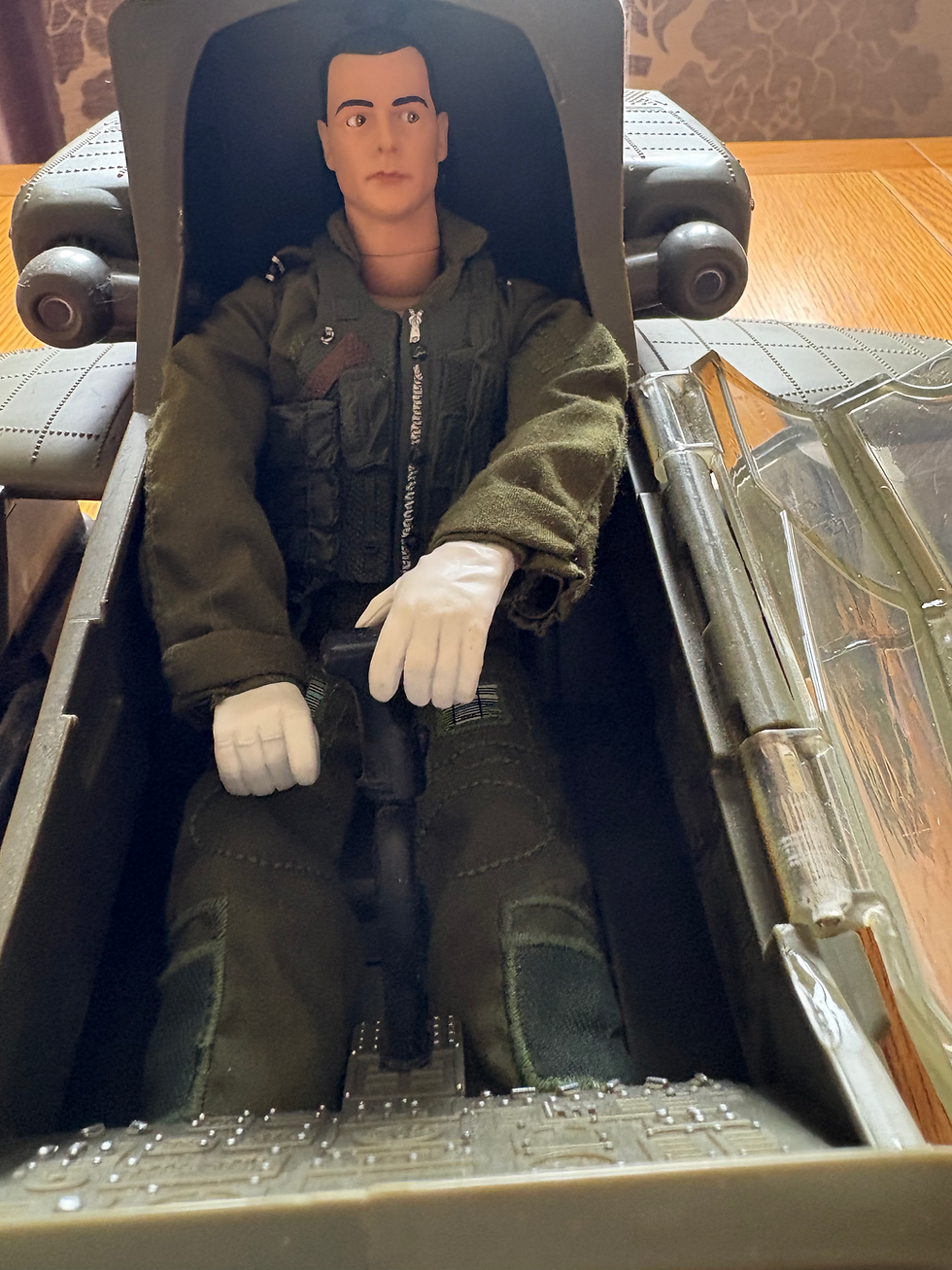 Thumbnail: HM Armed Forces Apache Attack Helicopter and Figure