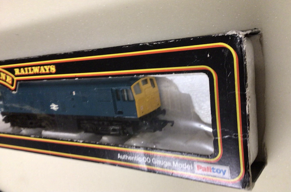 Thumbnail: Mainline   OO gauge  Co-Co Diesel Locomotive  Cat No 937044