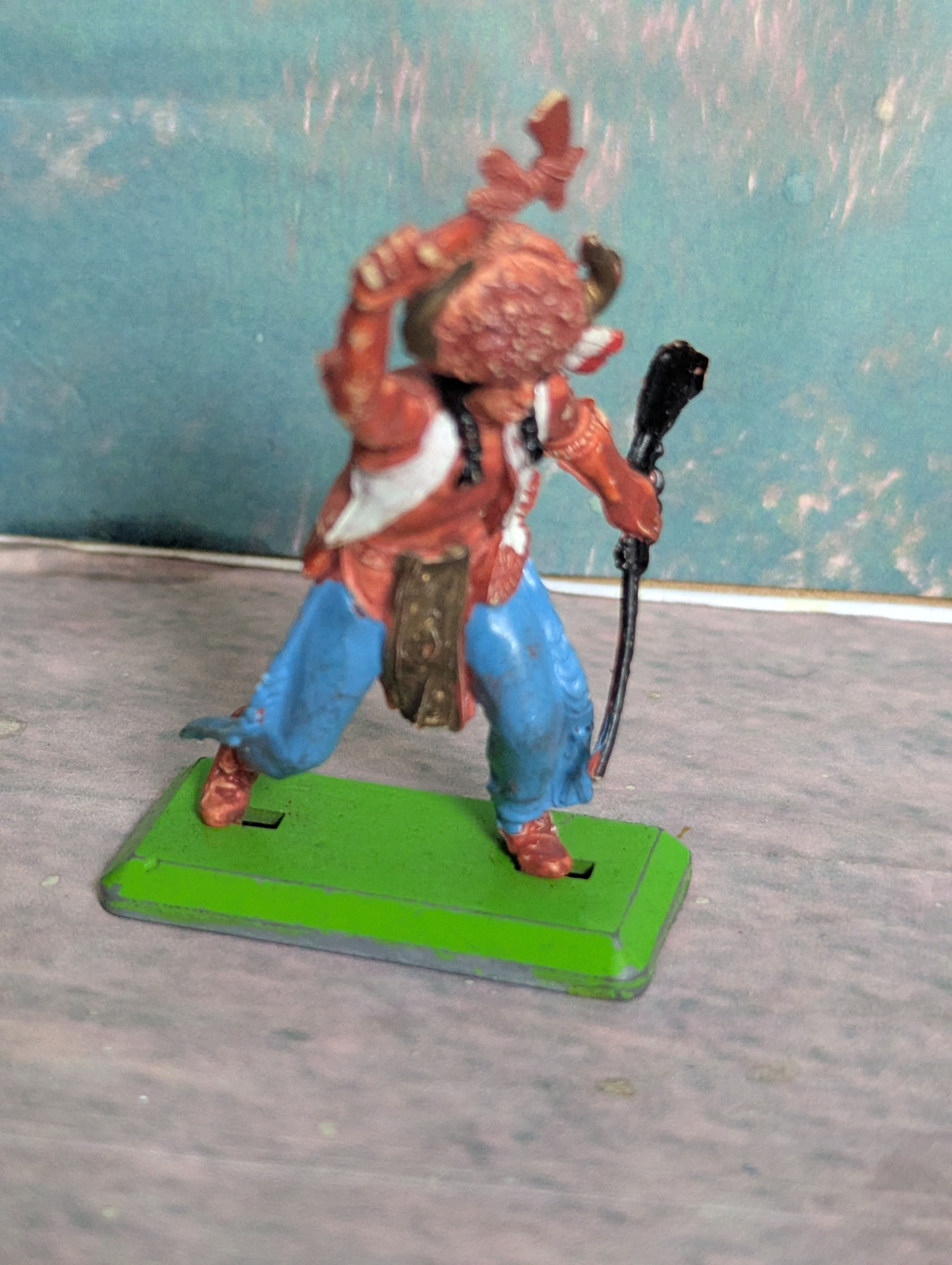 Britains Deetail Native American and Apache Figures Made in England Ind.