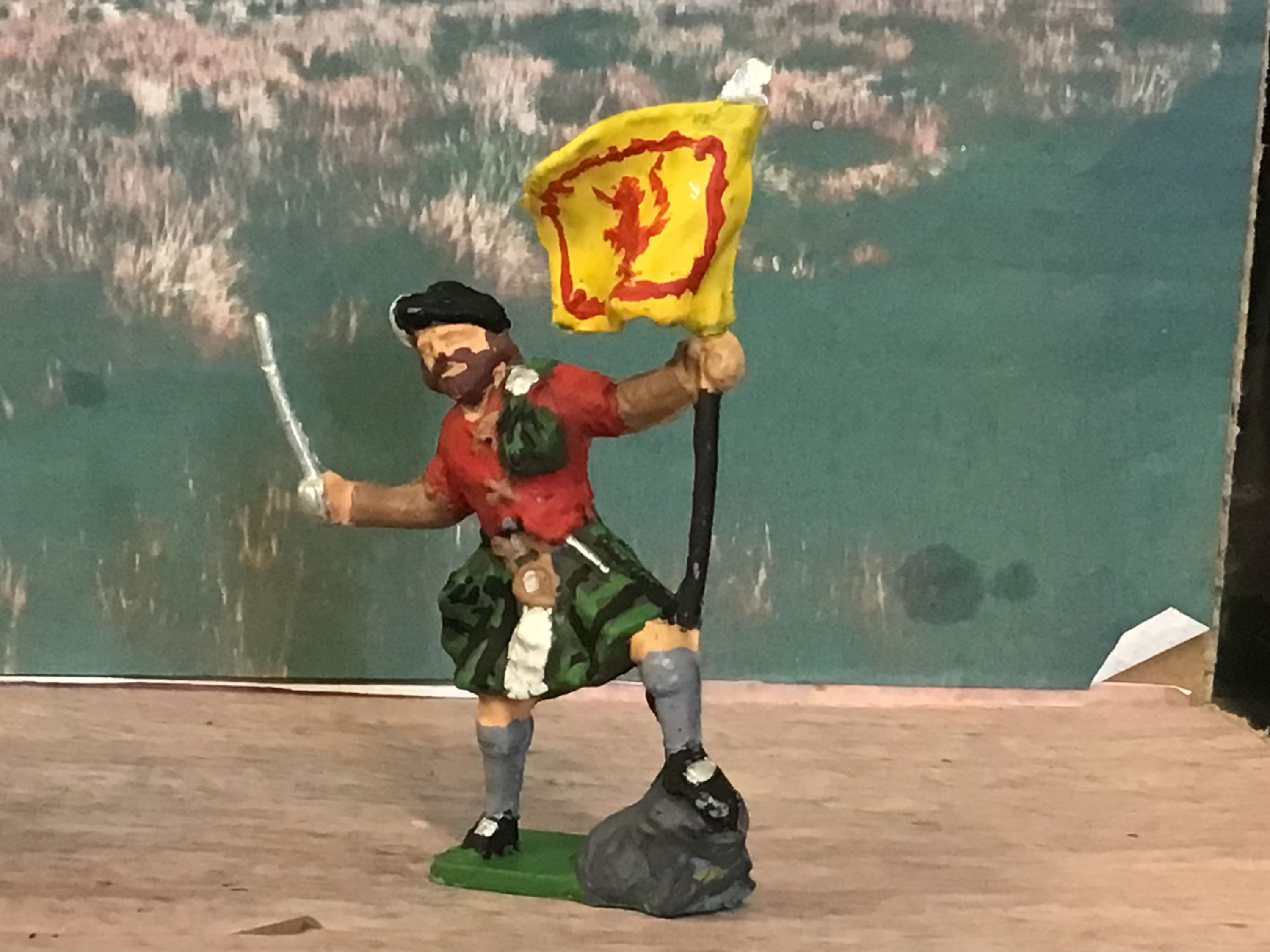 Vintage Cherilea  Scottish Clansman With Banner  Figures 60 mm Painted