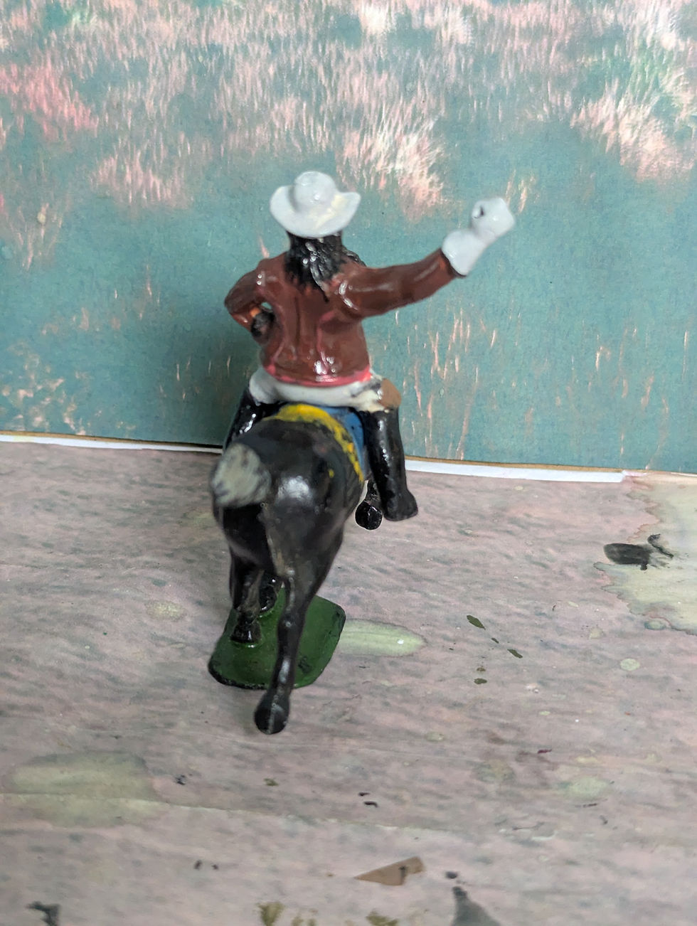 Thumbnail: Timpo Toys 1/32 Metal Hollow Cast Figure Buffalo Bill