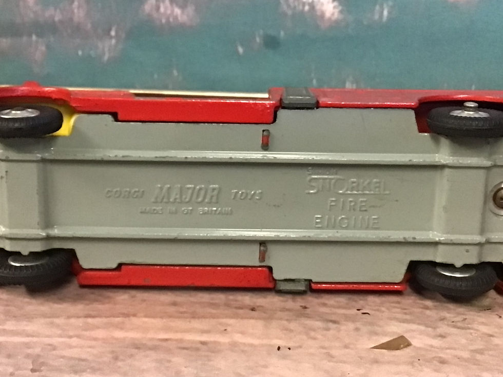 Thumbnail: Corgi Major  1127 Bedford Simon Snorkel Fire Truck