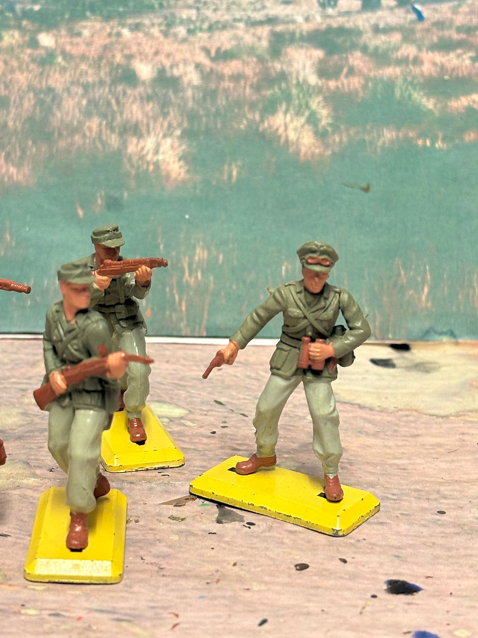 Thumbnail: Vintage Britains Deetail Afrika Korp Figures x6