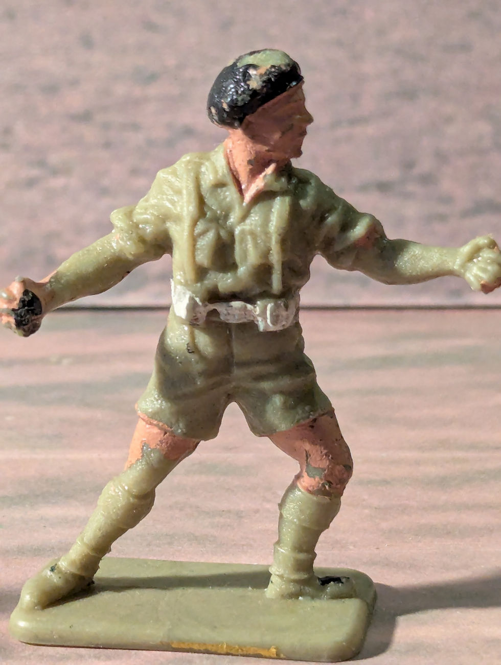 Thumbnail: Crescent Toys British Desert 8th Army 54mm Plastic Soldiers ind.