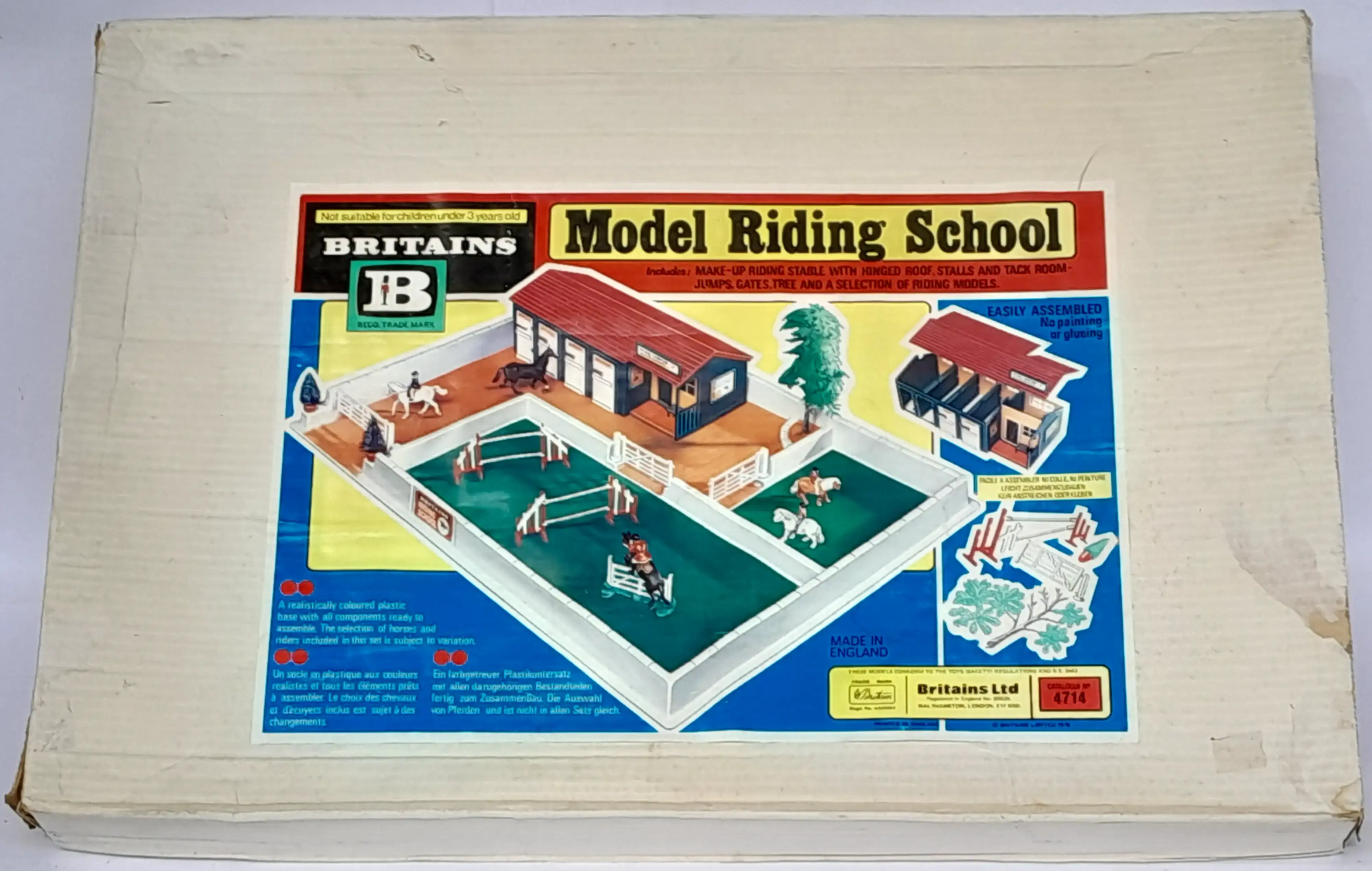 W. Britain's 4714  Model Riding School Boxed Made in England