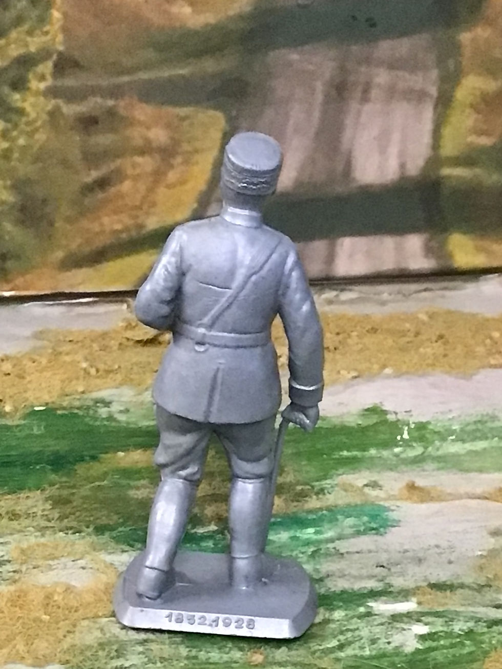 Thumbnail: Mokarex 60mm WW1 Standing Plastic French Figures General Fayolle