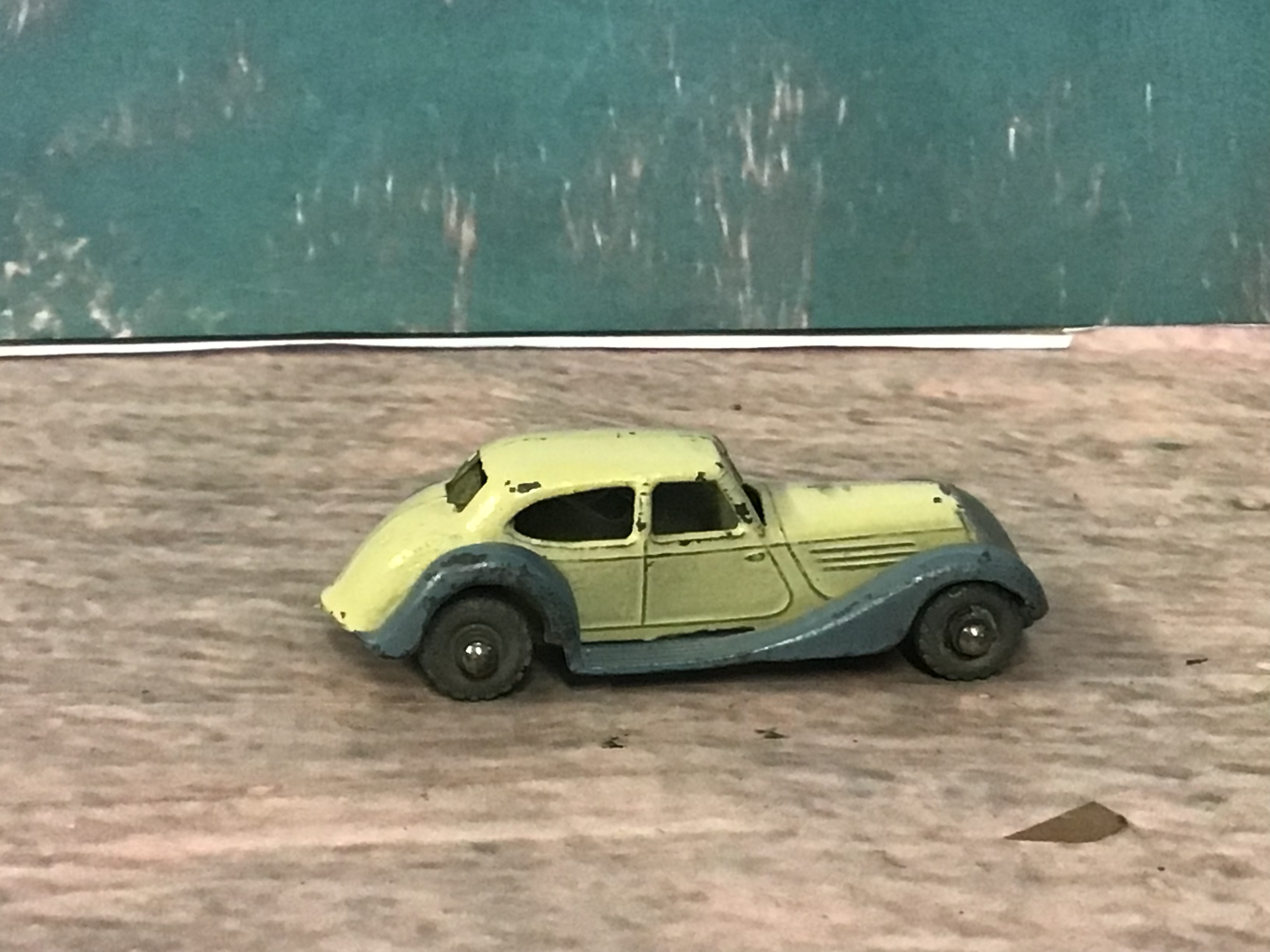 Britains Lilliput no.LV602 Saloon Car In Cream/Blue . Vintage Diecast