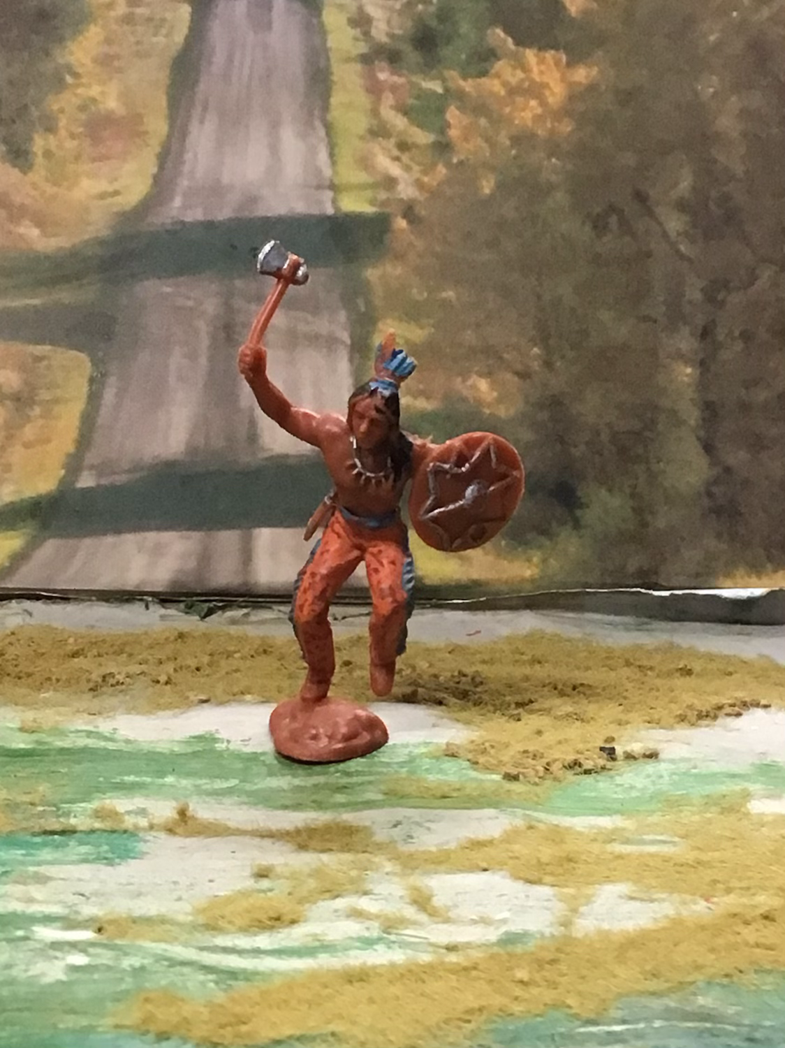 Herald Native American Brave with Tomahawk and Shield H23