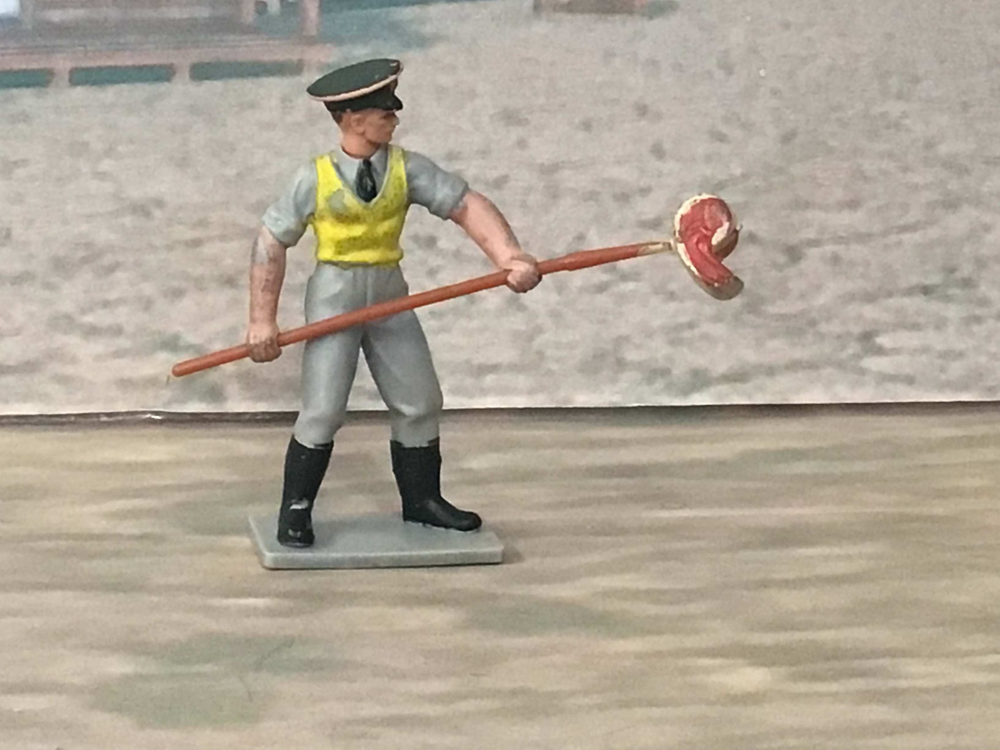 Britains Ltd Swoppets Plastic Figure Zoo Keeper Feeding the Lions