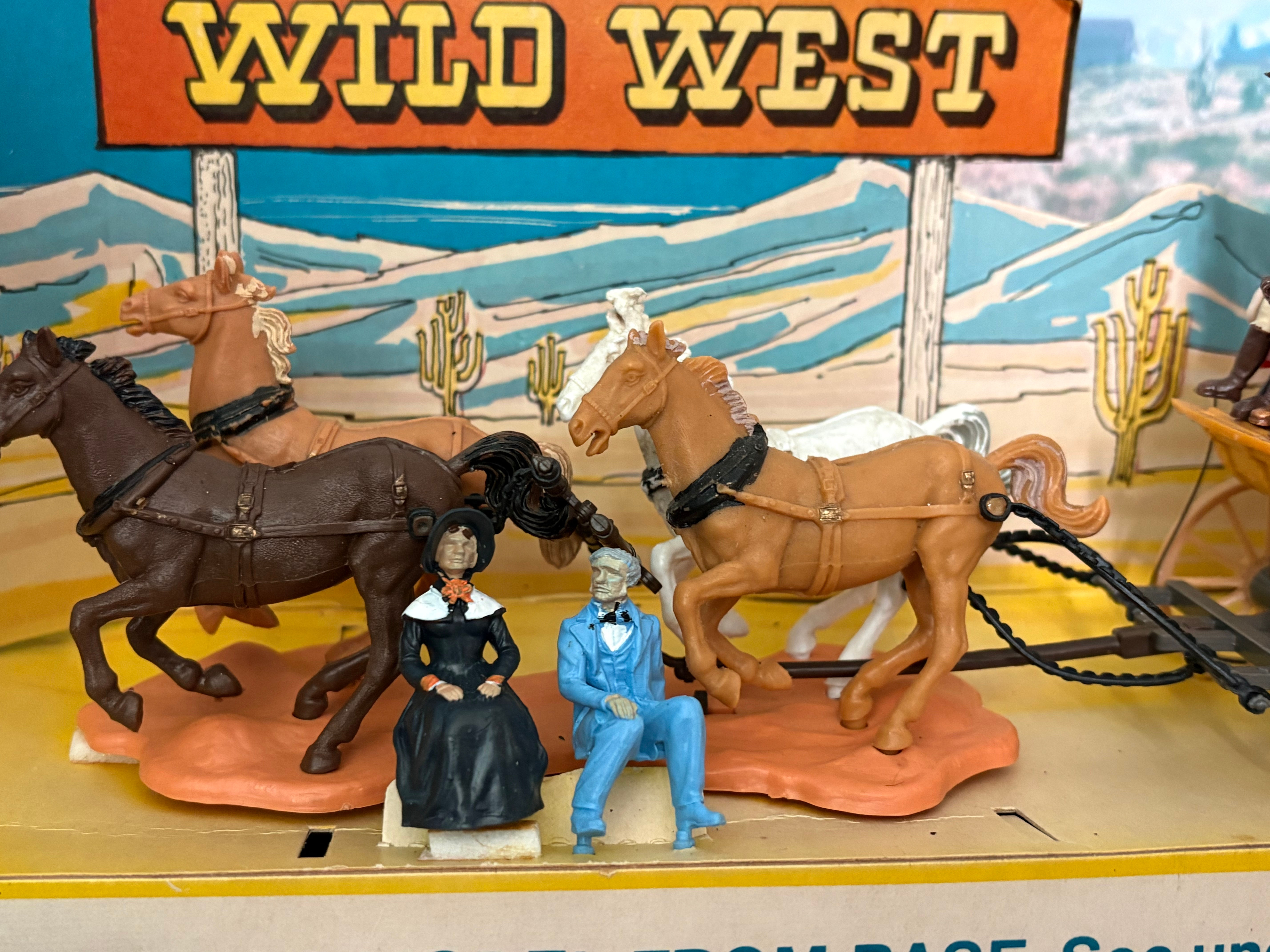 Vintage Britain's Ltd. Concord Overland Stagecoach and Figures Boxed