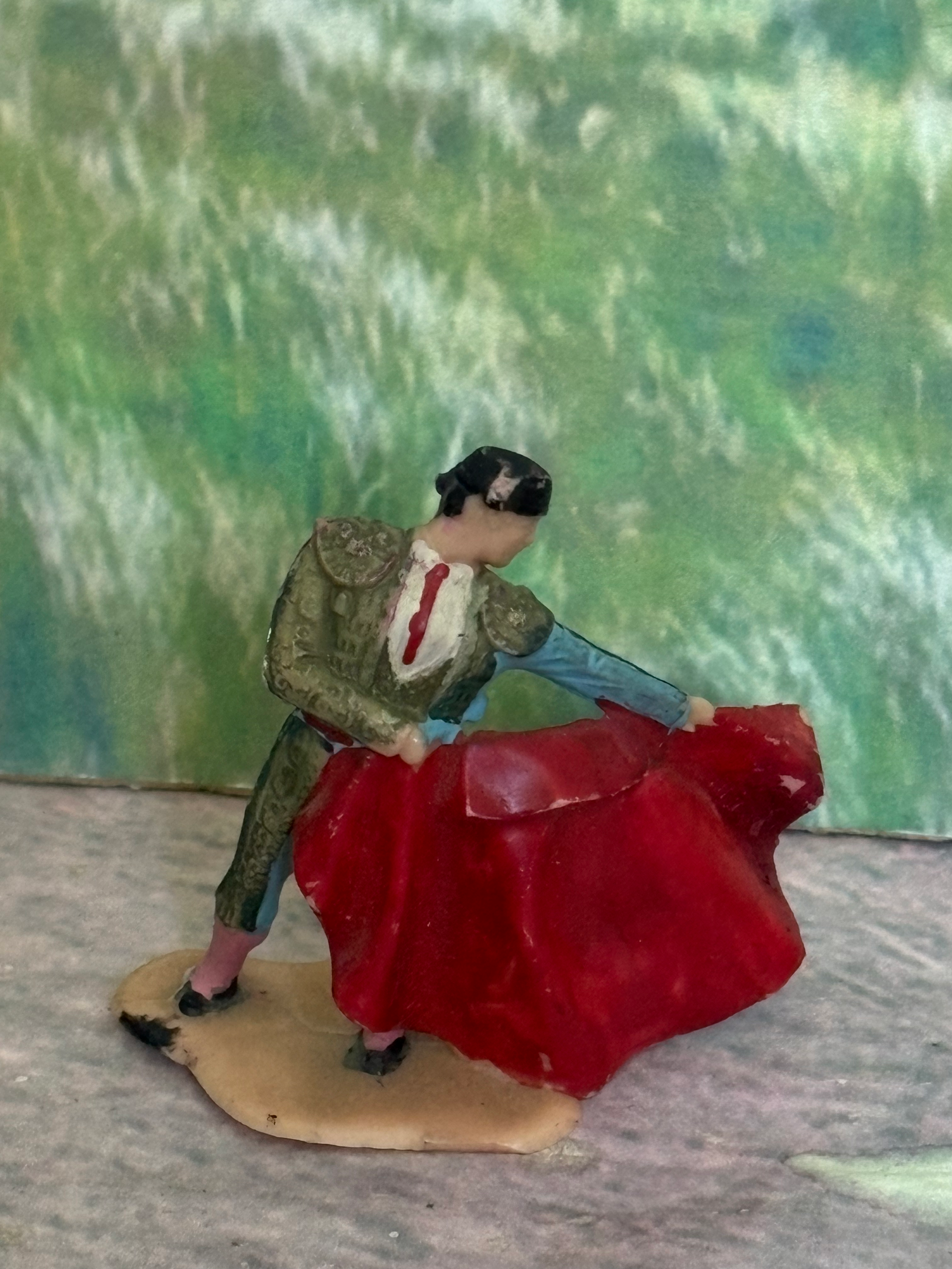 Reamsa Bullfighters and Bull individual Plastic Figures 60mm