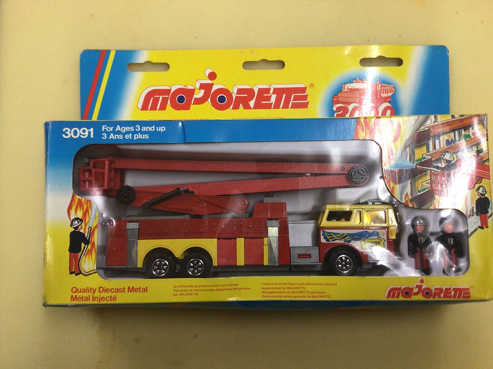 Thumbnail: Majorette 3091 3000 series (1/50 ish) Fire Rescue Unit and Figures