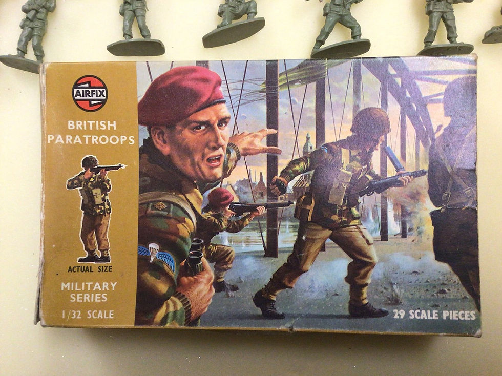Thumbnail: Airfix British Paratroopers 29 Figures WWII Boxed 1/32 Brown Box