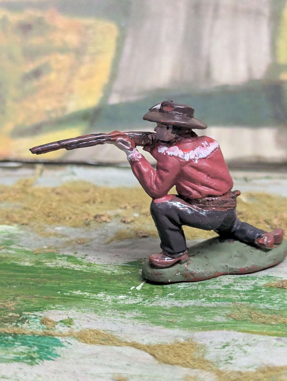 Thumbnail: Herald H32  Cowboy with Rifle Kneeling Made in England