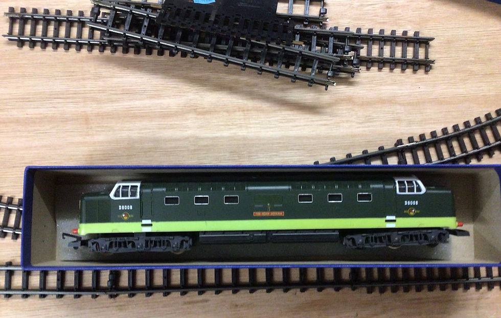 Thumbnail: Lima Class 55 Deltic D9006 "The Green Howards"
